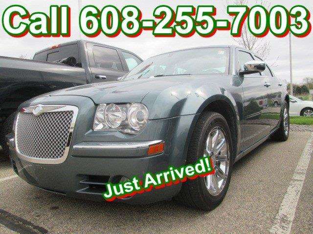 2005 Chrysler 300 C 4dr Sedan